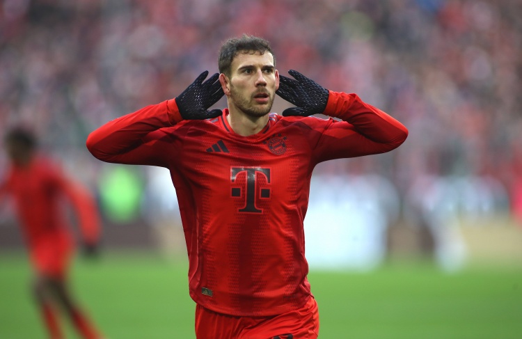 开云体育app下载-都体：尤文给塞内西300万年薪，格雷茨卡要700万年薪＋1000万佣金